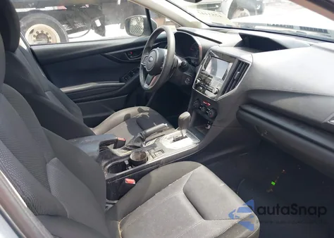 2017 Subaru Impreza 2.0I Premium z USA, uszkodzony, nr VIN 4S3GKAB61H3601363